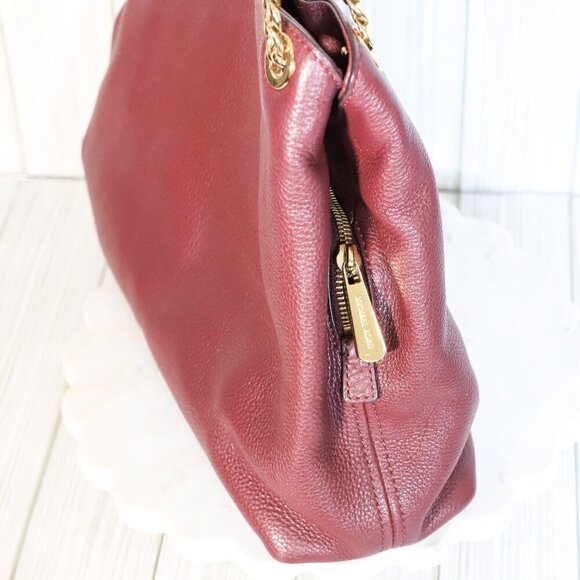 Michael Kors triple compartment deep burgundy leather multi-pocket/zip purse - Picture 15 of 16